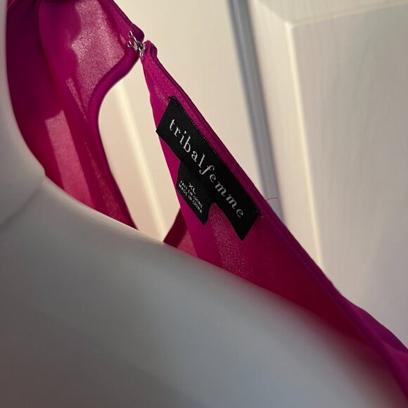 Tribal Femme Tunic Top - Picture 5 of 5